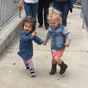 Meet your Posher, Lori